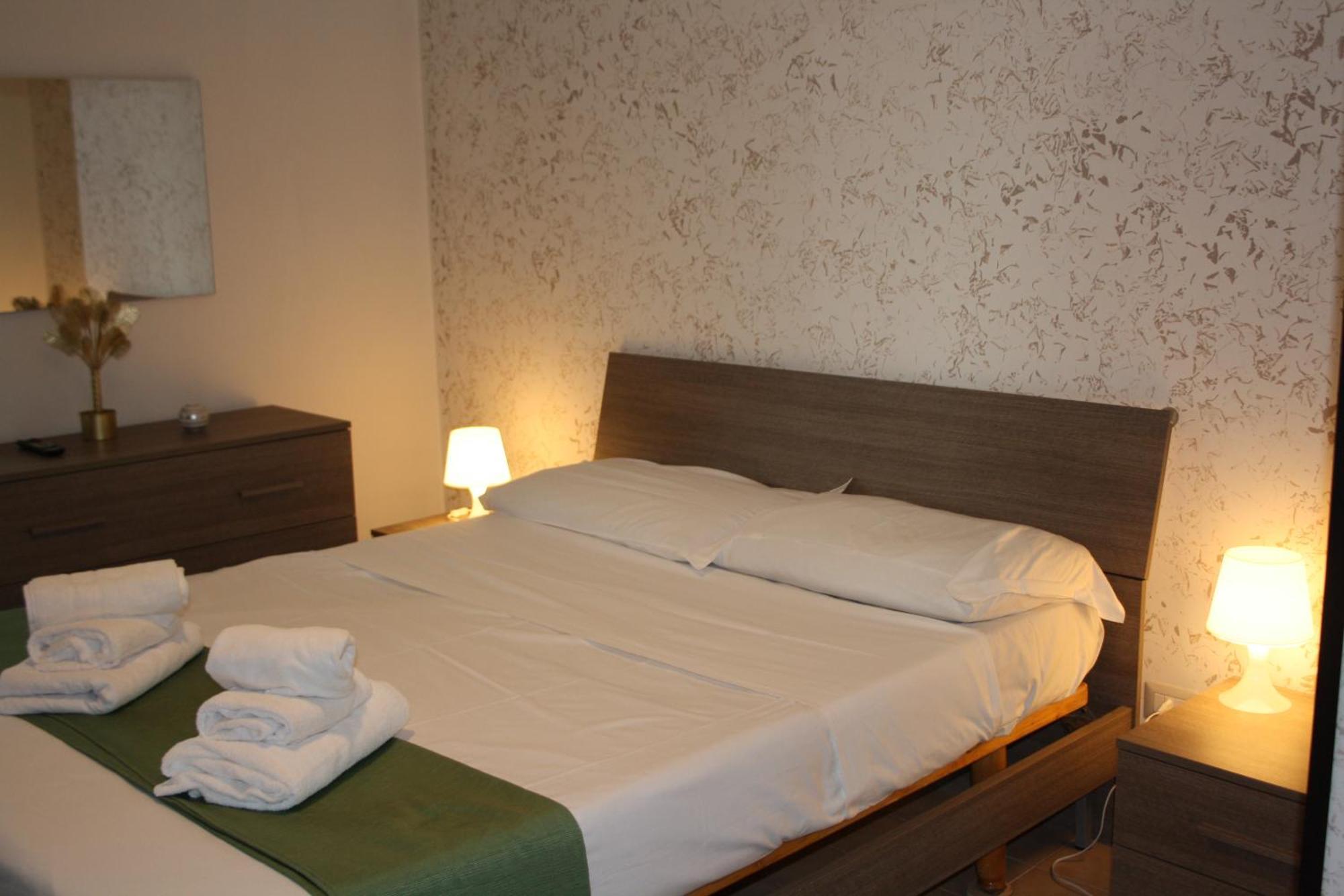 Apartment Apiro 11 Rome